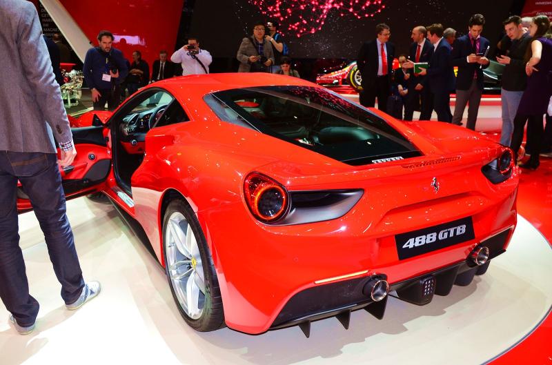  - Genève 2015 live : Ferrari 488 GTB 1