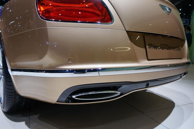  - Genève 2015 live : Bentley Continental GTC 1