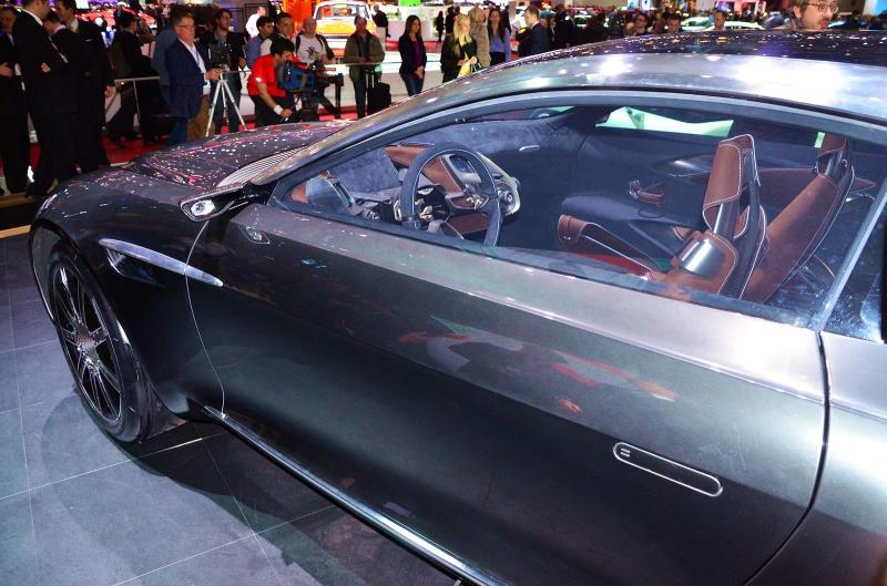  - Genève 2015 live : Aston Martin DBX Concept 1