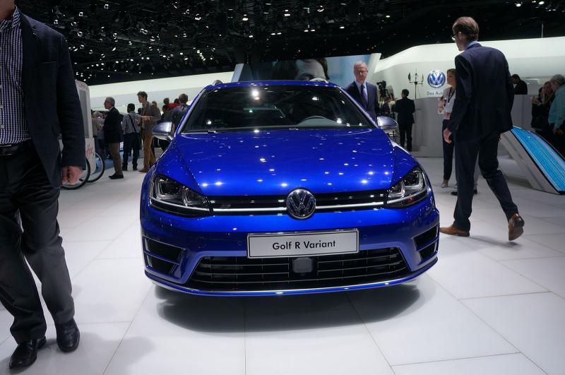  - Genève 2015 live : Volkswagen Golf R Variant 1