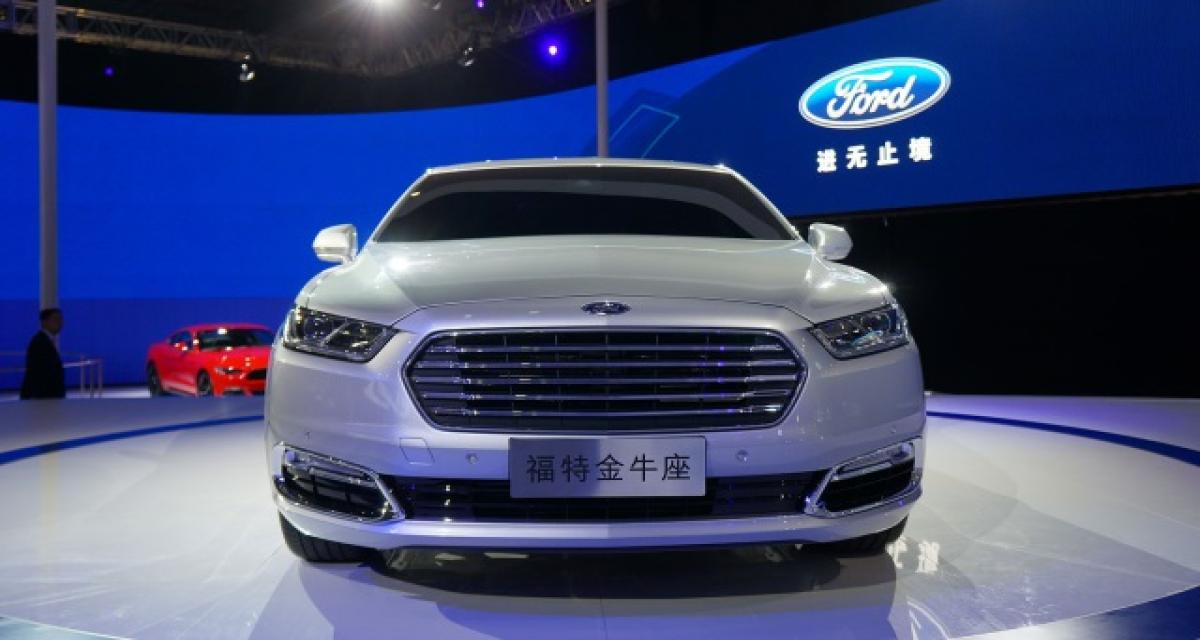 Shanghai 2015 live : Ford Taurus