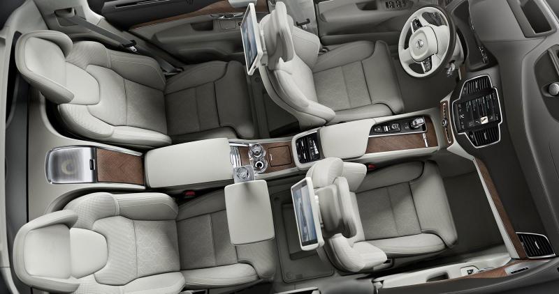  - Shanghai 2015 : Volvo XC90 Excellence 1