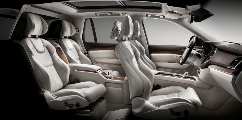  - Shanghai 2015 : Volvo XC90 Excellence 1