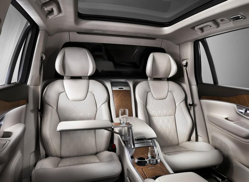  - Shanghai 2015 : Volvo XC90 Excellence 1