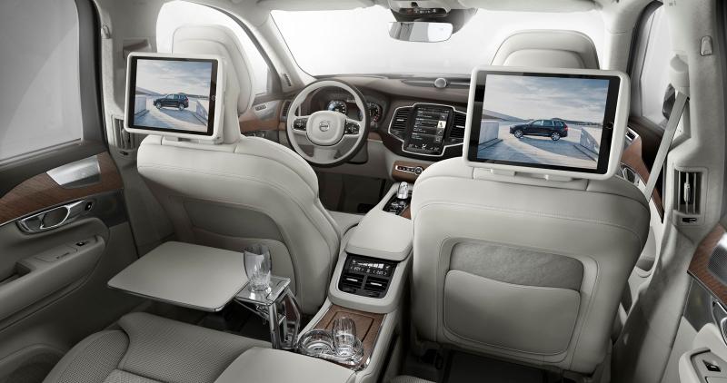  - Shanghai 2015 : Volvo XC90 Excellence 1