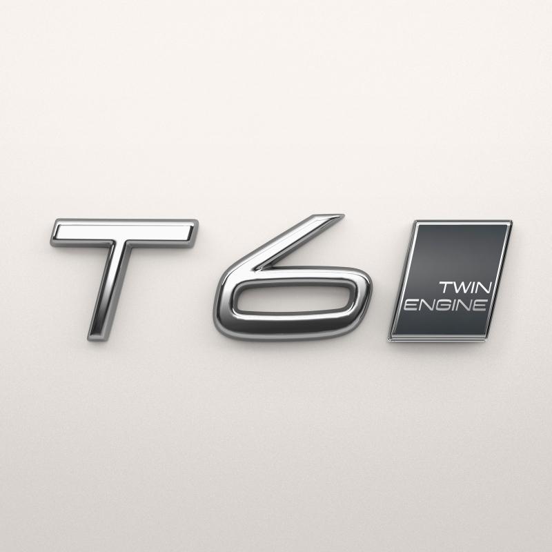  - Shanghai 2015 : Volvo S60L T6 TwinEngine 1