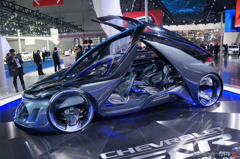  - Shanghai 2015 live : Chevrolet FNR, Transformers ! 1