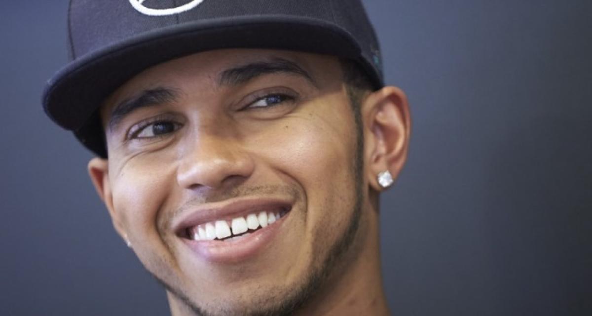 F1 : Hamilton prolonge pour 3 saisons avec Mercedes