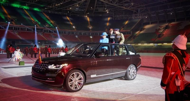  - Un Range Rover Hybrid décapotable pour la reine Elizabeth II