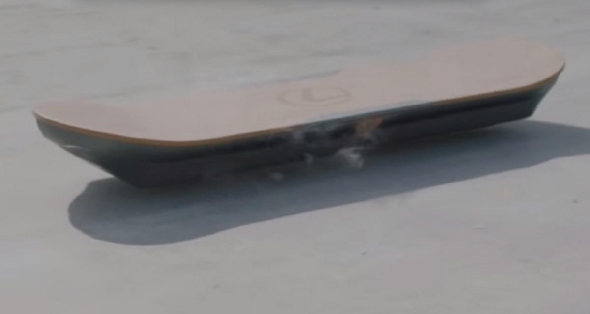 Lexus présente son prototype d'hoverboard