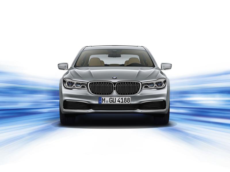  - BMW Série 7, le prestige de la technologie 2