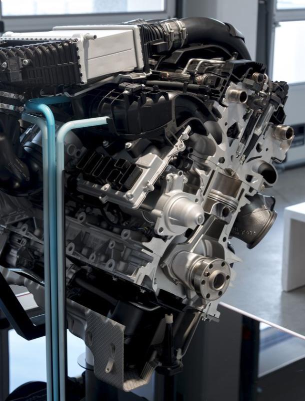  - BMW présente ses nouvelles technologies moteur, dont la pile à combustible 3