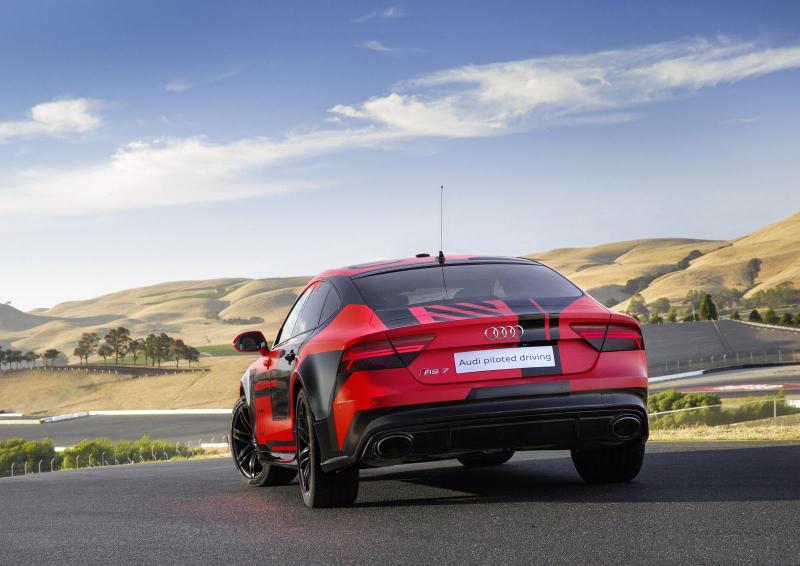 - Audi RS7 Piloted Driving Concept : 400 Kg de moins 1