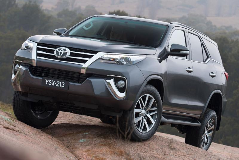  - Toyota Fortuner, le chainon manquant 1