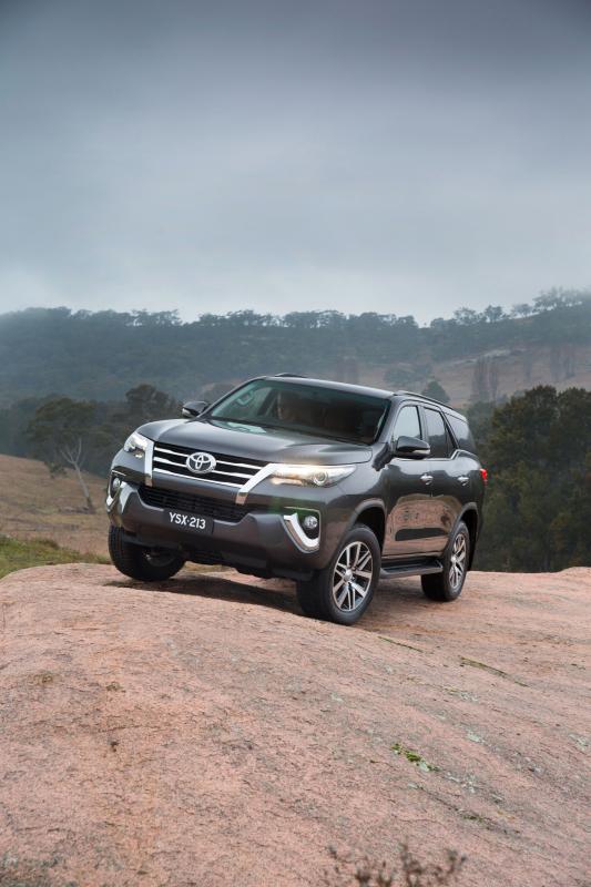  - Toyota Fortuner, le chainon manquant 1