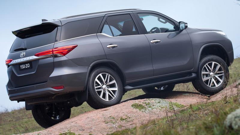  - Toyota Fortuner, le chainon manquant 1