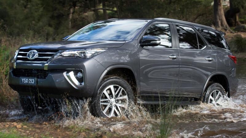  - Toyota Fortuner, le chainon manquant 1