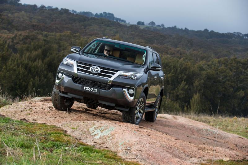  - Toyota Fortuner, le chainon manquant 1