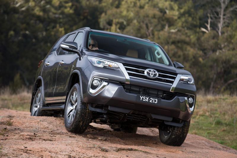  - Toyota Fortuner, le chainon manquant 1