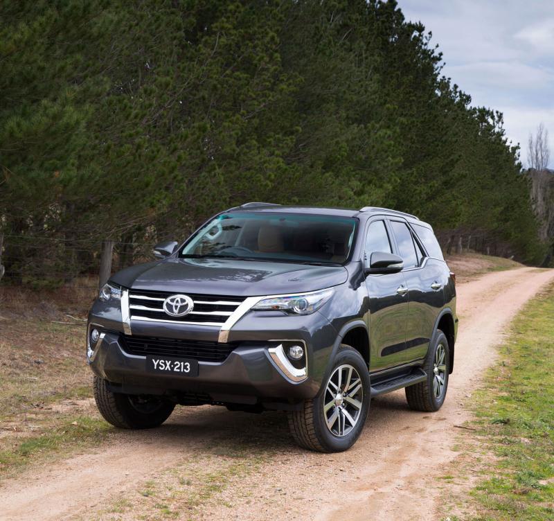  - Toyota Fortuner, le chainon manquant 1