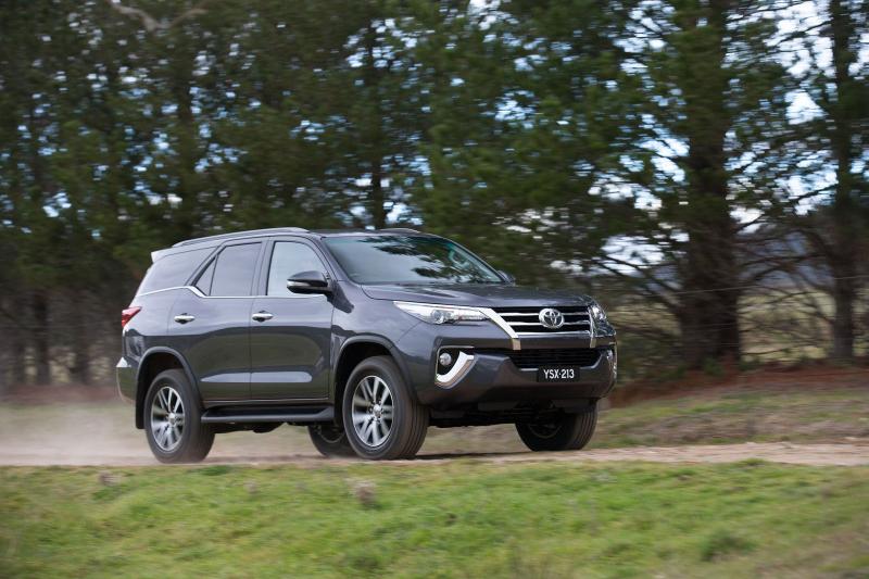  - Toyota Fortuner, le chainon manquant 1