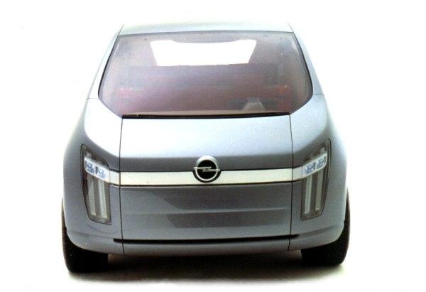  - Les concepts Bertone : Opel Filo (2001) 1