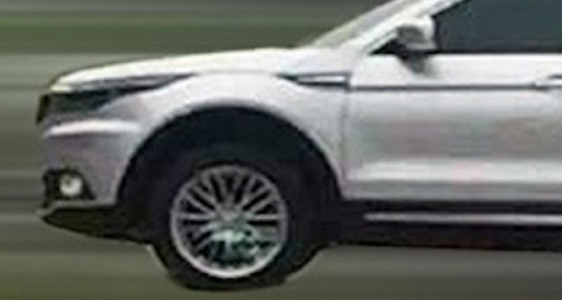  - Spyshots : le futur SUV Qoros sans camouflage