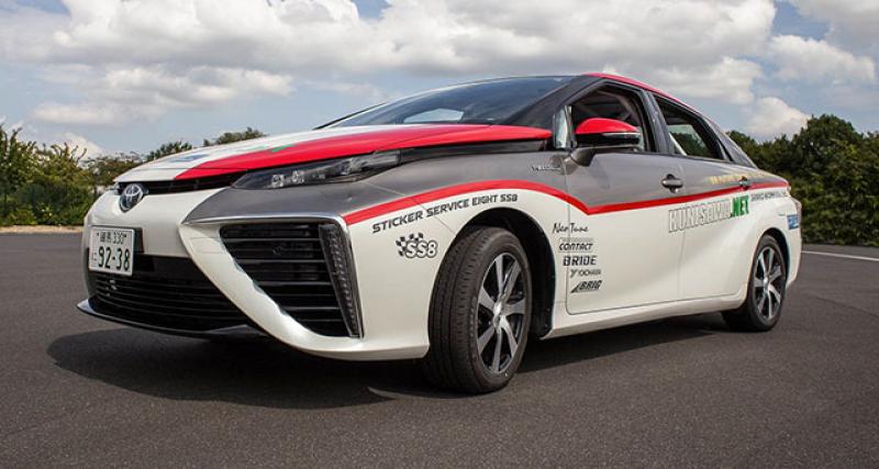  - La Toyota Mirai sera la voiture ouvreuse du Rallye Deutschland 2015