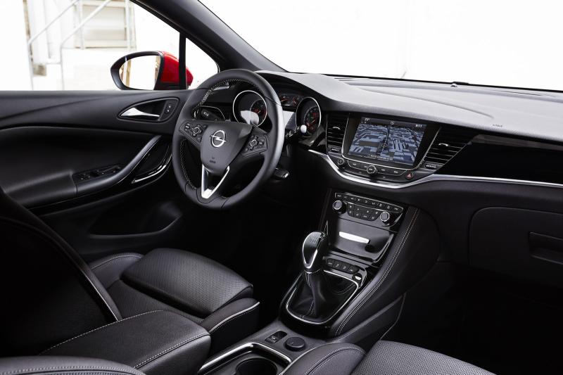 Essai statique : Opel Astra 1