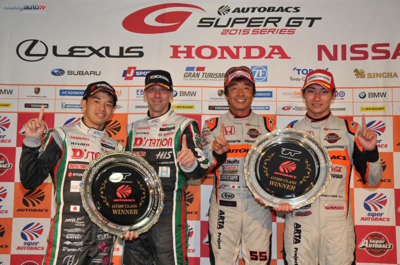 Super GT 2015-4 : Encore une Nissan GT-R vainqueur à Fuji 1
