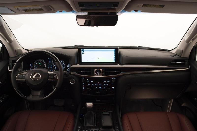  - Pebble Beach 2015 : Lexus LX 570 1