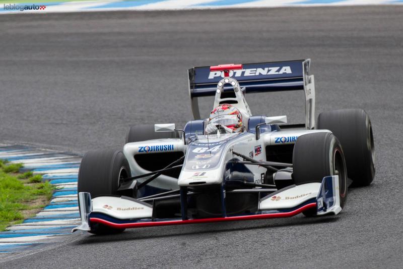  - Super Formula 2015-4 : Ishiura s'impose en patron à Motegi 1