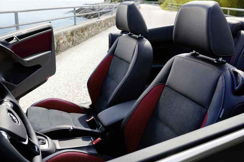  - Francfort 2015 : un micro restylage pour la Golf Cabrio 1