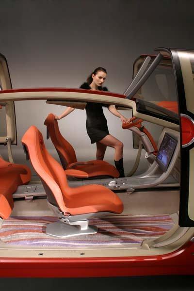  - Les concepts Bertone : Cadillac Villa (2005) 1