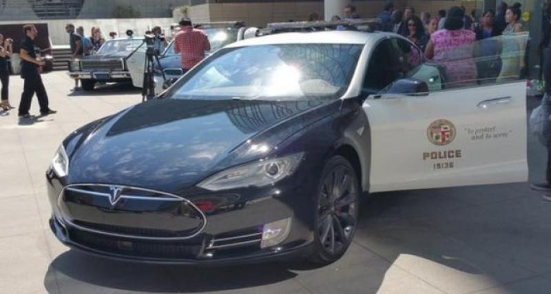  - Une Tesla Model S pour la police de Los Angeles