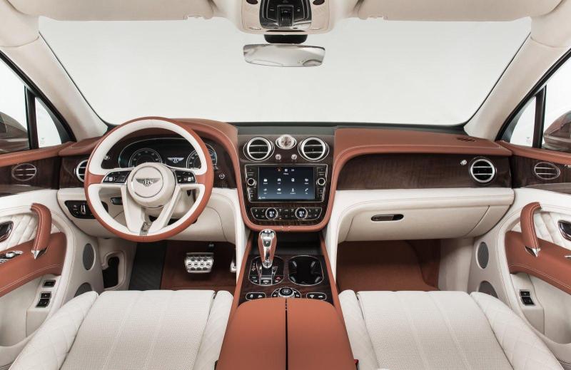  - Francfort 2015 : Bentley Bentayga 1