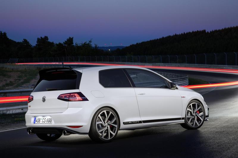  - Francfort 2015 : Volkswagen Golf GTI Clubsport 1