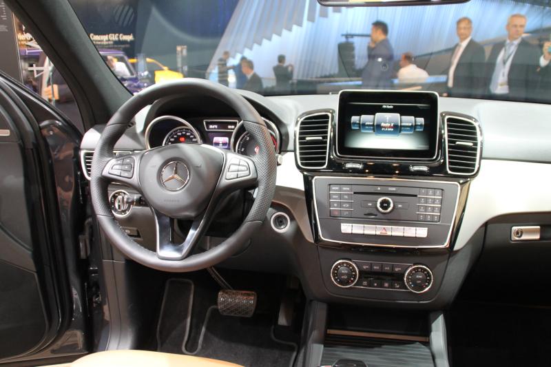  - Francfort 2015 live : Mercedes GLE 1