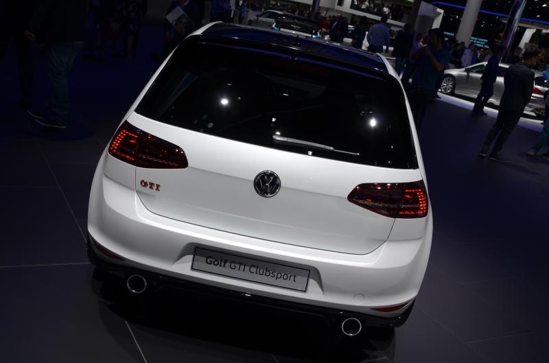  - Francfort 2015 live : Volkswagen Golf GTI Clubsport 1