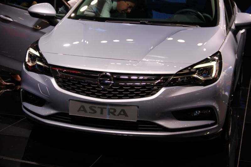  - Francfort 2015 live : Opel Astra Sports Tourer 1