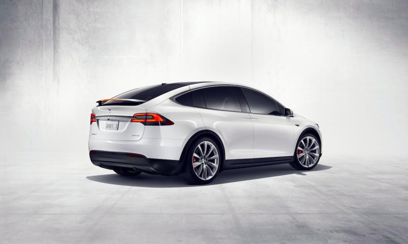  - Tesla Model X, habitable, sûr et performant 1