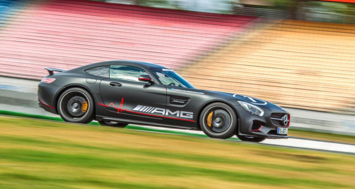 La Mercedes AMG GT S à la Race Of Champions 2015
