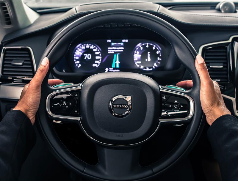  - Volvo Intellisafe AutoPilot, la voiture autonome soigne sa présentation 1