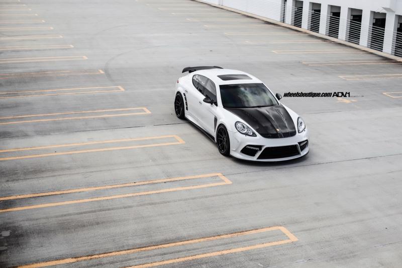  - Mansory et une Porsche Panamera Turbo 1