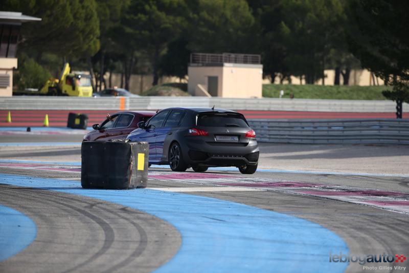 Exclusif : La Peugeot 308 Racing Cup lève un bout du voile au Castellet 3