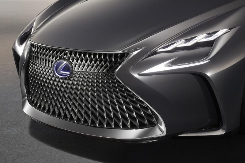  - Tokyo 2015 : Lexus LF-FC Concept 1