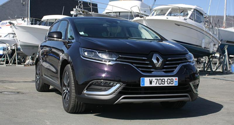  - Le Renault Espace élu "Taxi de l'année 2015/2016"
