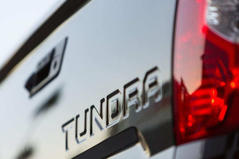  - SEMA 2015 : Toyota Tundrasine Concept 1