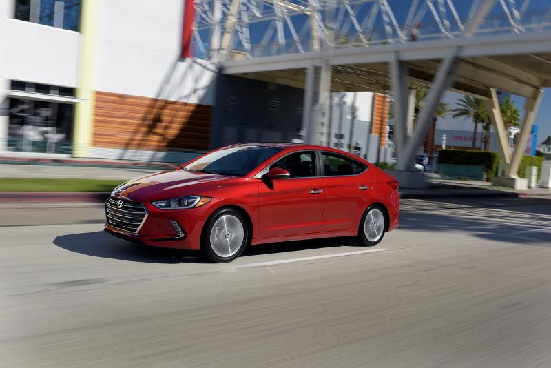  - Los Angeles 2015 : Hyundai Elantra 1