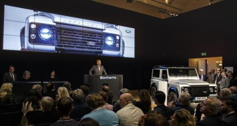  - Le Land Rover Defender 2 000 000 adjugé aux enchères